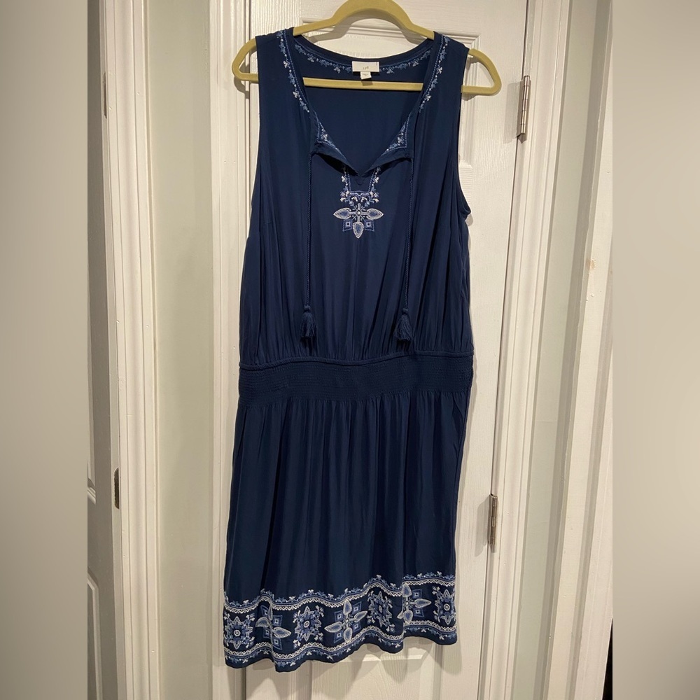 J. Jill Size M Navy Blue White Embroidered Tassel V Neck Smocked Waist Dress